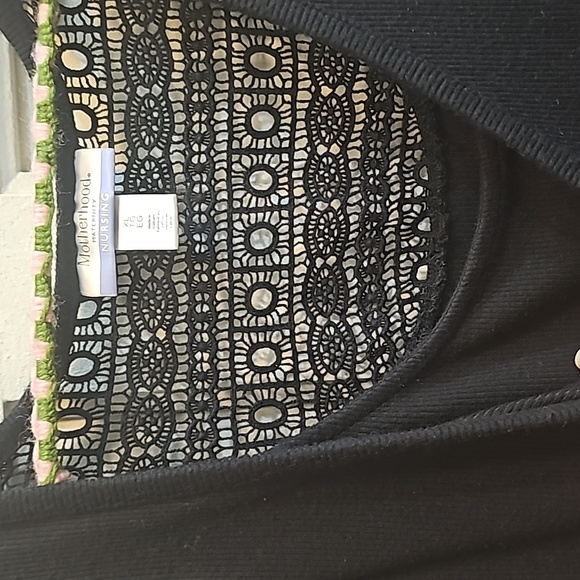 Maternity/Nursing Henley - Picture 2 of 3